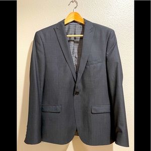 Peak lapel men’s jacket by Ben Sherman